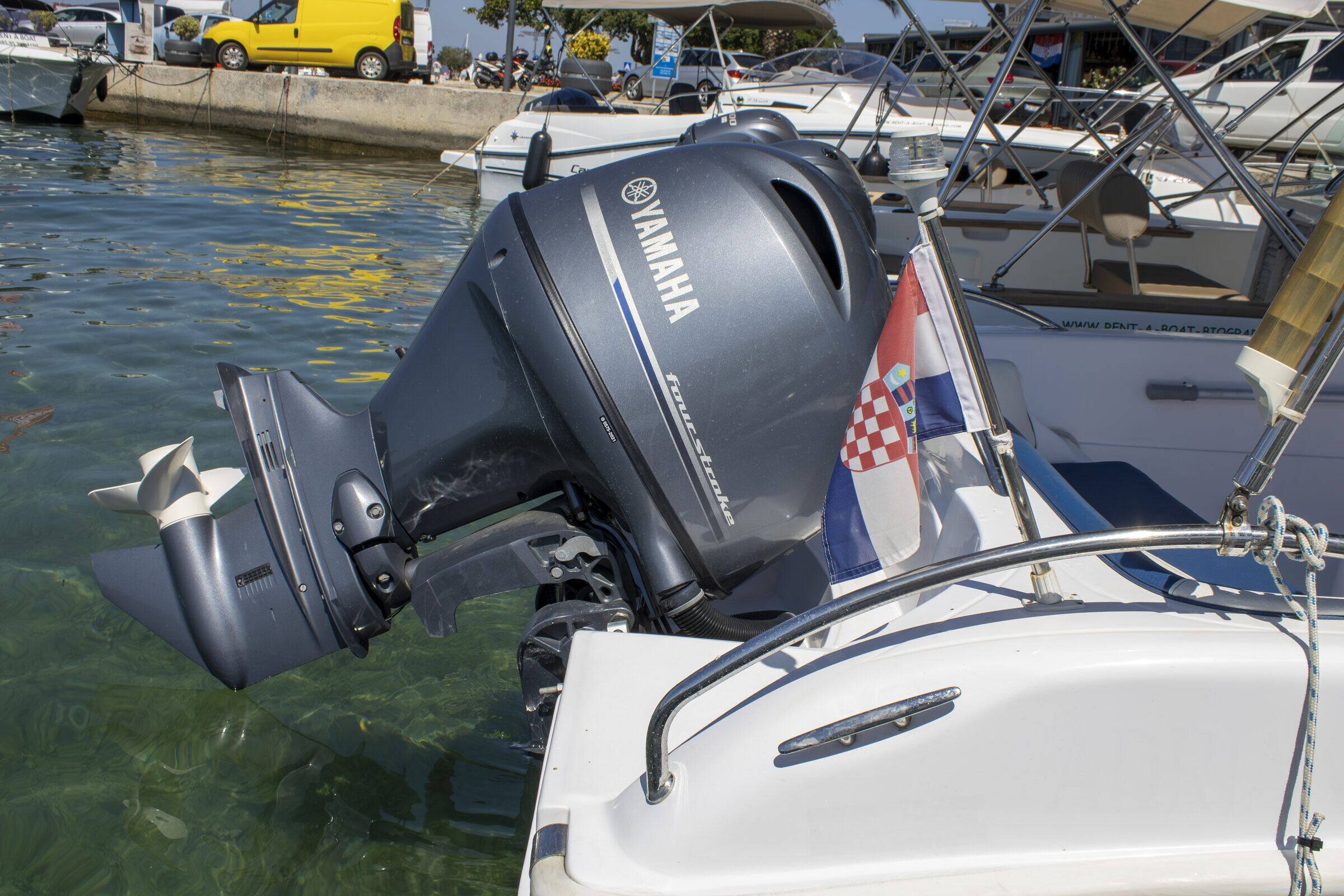 Blumax Bluline 19 115 HP — photo 2